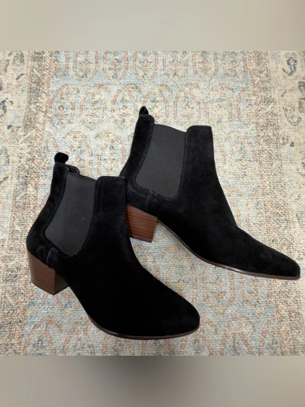 Sam Edelman Reesa Black Suede Booties size 9